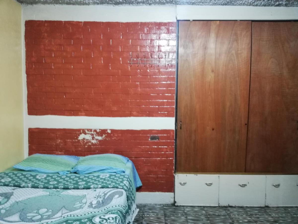 Hotel El Meson Guatemala Exteriör bild