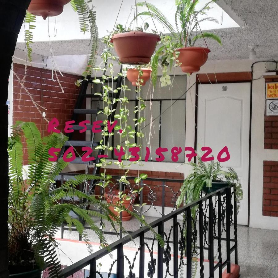 Hotel El Meson Guatemala Exteriör bild