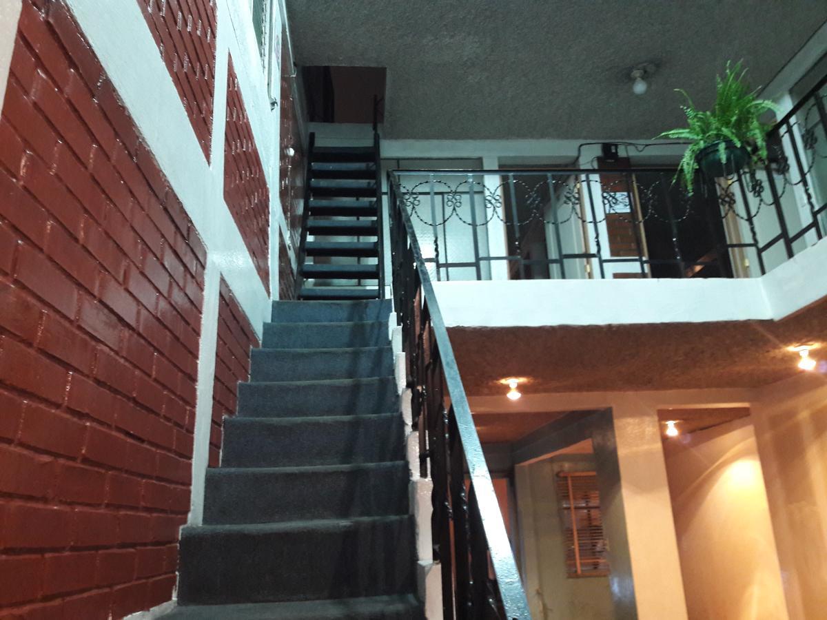 Hotel El Meson Guatemala Exteriör bild